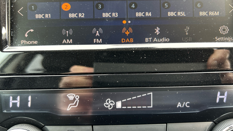 Nissan Qashqai 1.3 DiG-T Tekna 5dr Petrol Hatchback